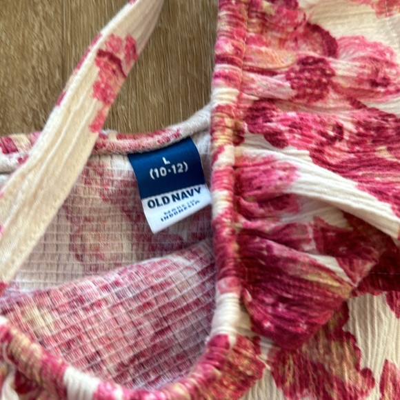 Old Navy Floral Blouse - Picture 3 of 3